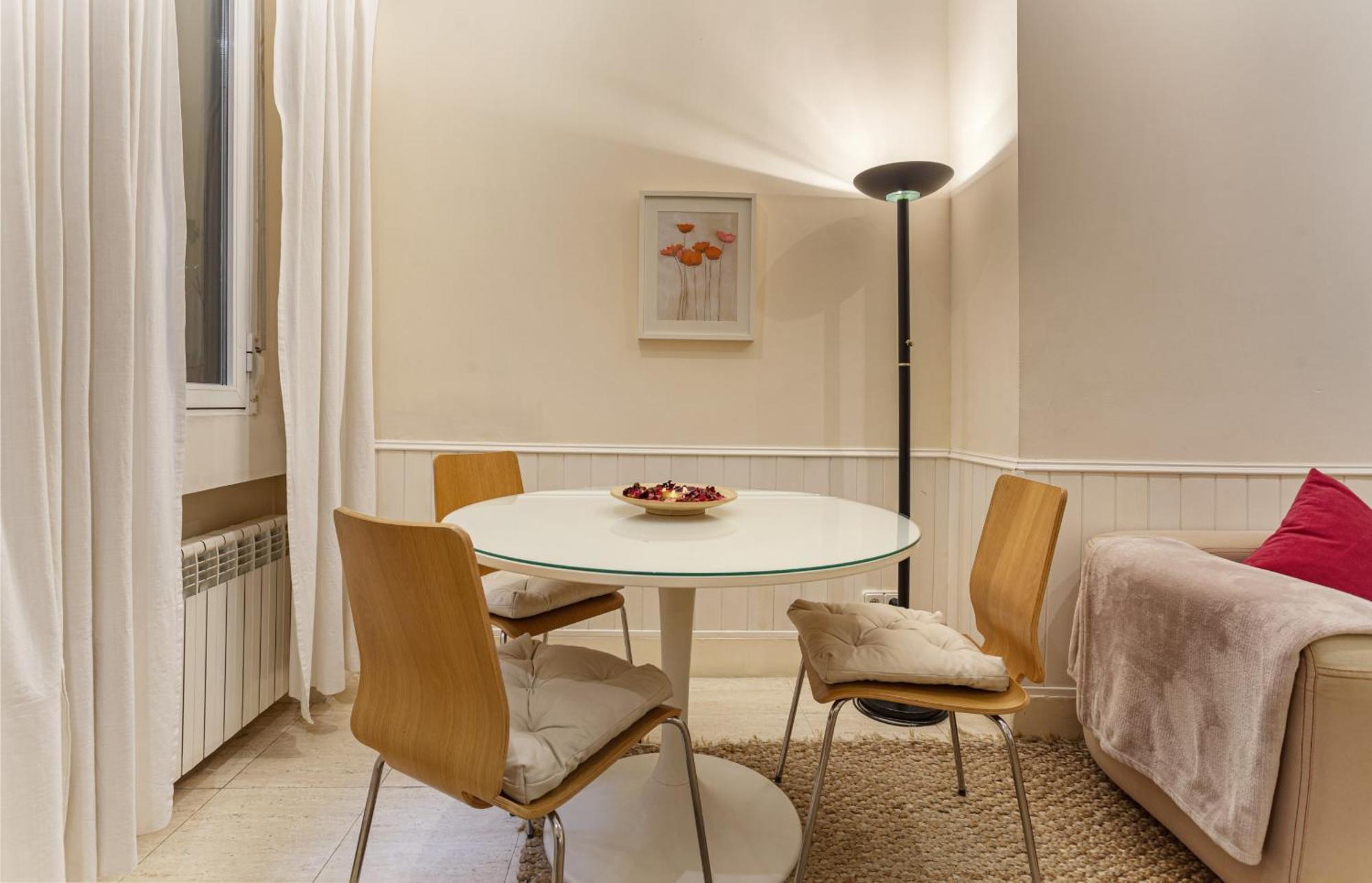 Apartamento Prado En Мадрид Экстерьер фото